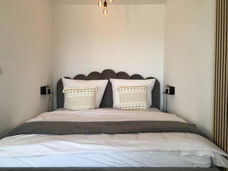 לופינגן Gemuetliches Apartment Mit Wundervollem Weitblick מראה חיצוני תמונה