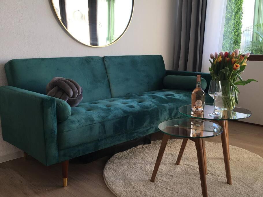 לופינגן Gemuetliches Apartment Mit Wundervollem Weitblick מראה חיצוני תמונה