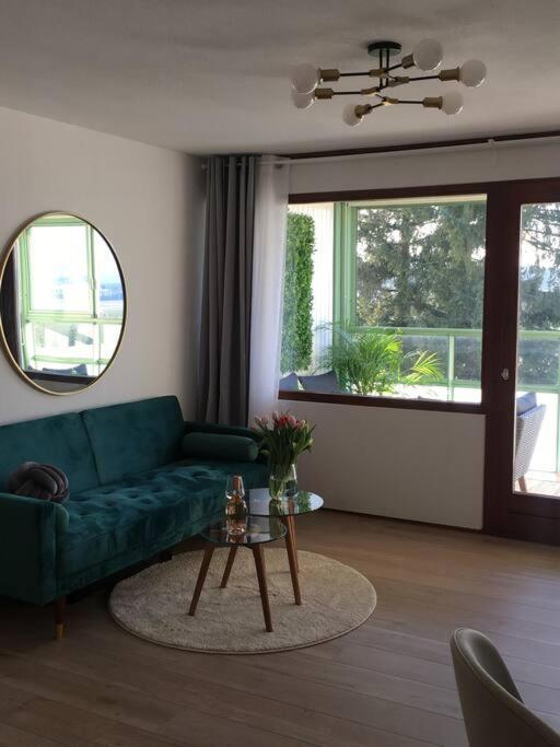 לופינגן Gemuetliches Apartment Mit Wundervollem Weitblick מראה חיצוני תמונה